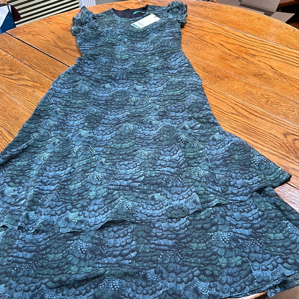Scotch and Soda Midi Flounce Dress, green feathers print. Size 34 (US 4).